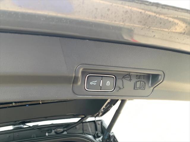 new 2025 Ford Explorer car, priced at $42,971