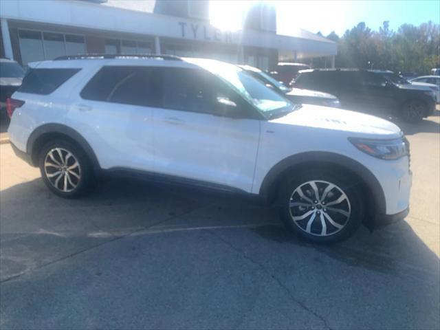 new 2025 Ford Explorer car, priced at $44,143