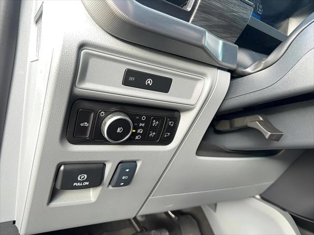 new 2025 Ford F-150 car, priced at $62,895