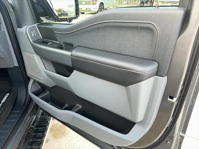 new 2025 Ford F-150 car, priced at $62,895