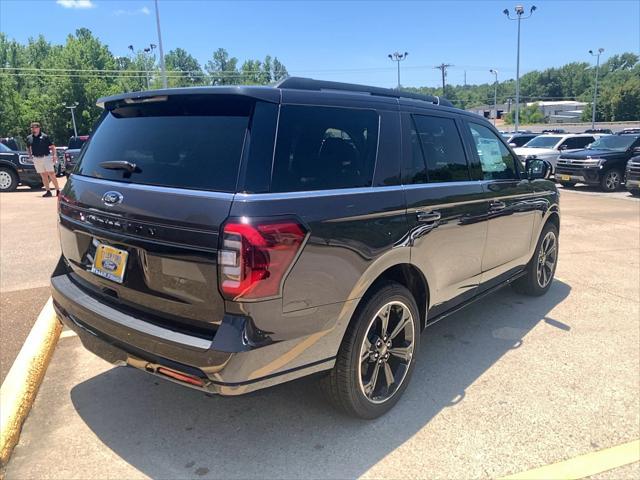 new 2024 Ford Expedition car, priced at $75,944