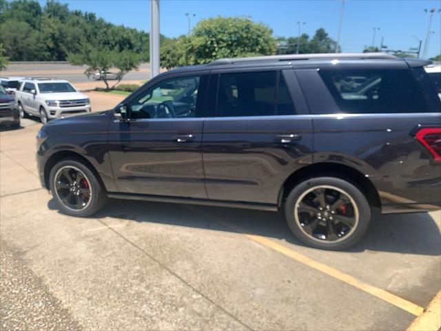 new 2024 Ford Expedition car, priced at $75,944