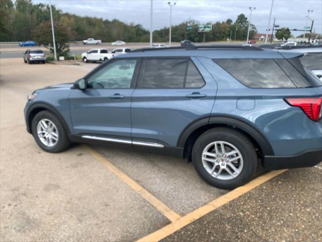 new 2025 Ford Explorer car, priced at $42,460