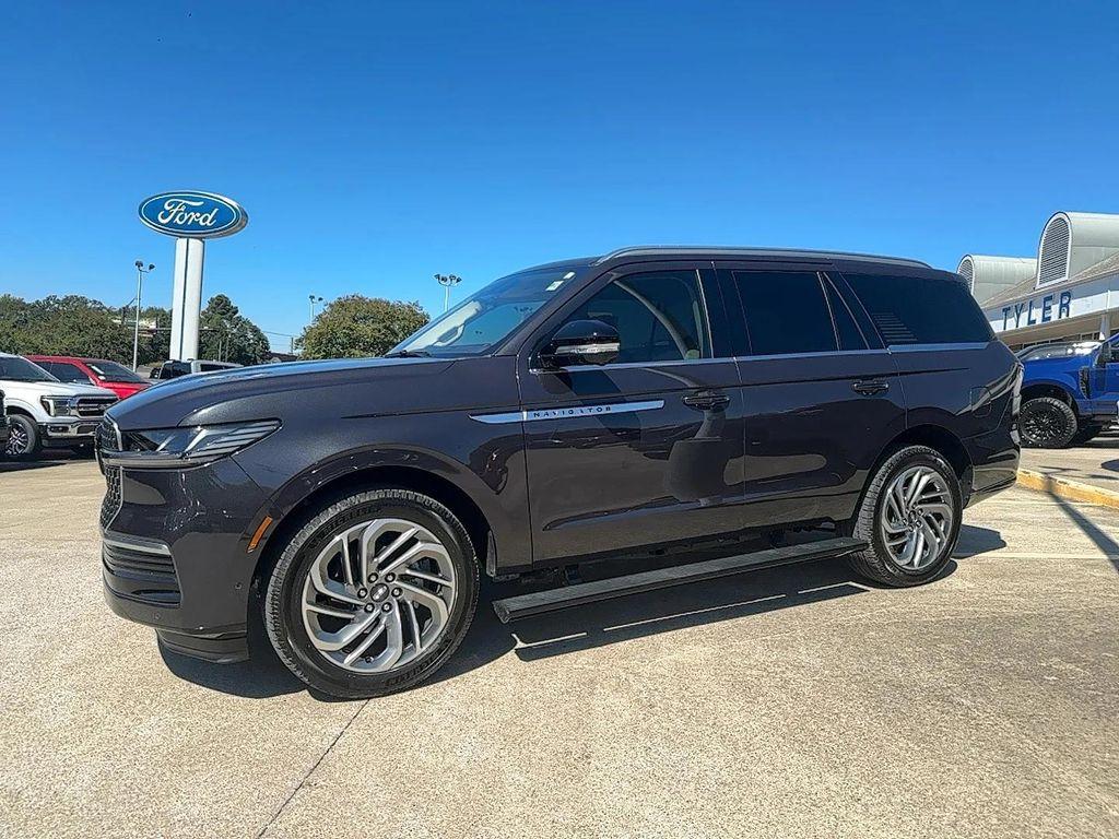 used 2025 Lincoln Navigator car, priced at $89,995