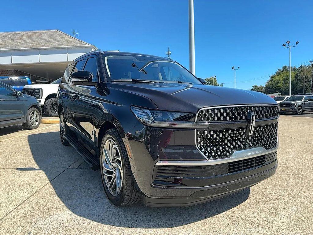 used 2025 Lincoln Navigator car, priced at $89,995