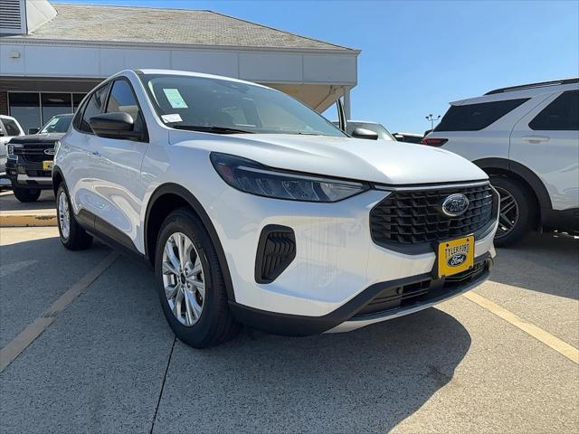new 2025 Ford Escape car, priced at $28,068