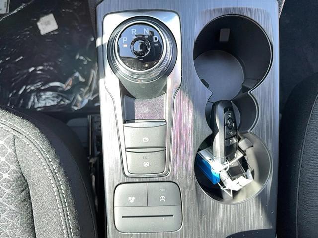 new 2025 Ford Escape car, priced at $28,068