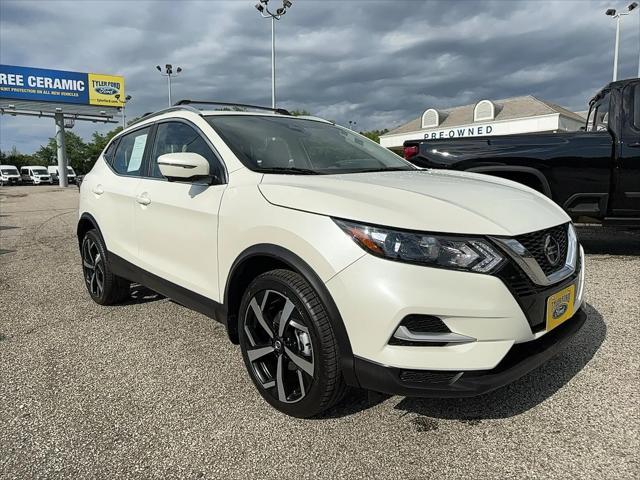 used 2022 Nissan Rogue Sport car, priced at $24,995