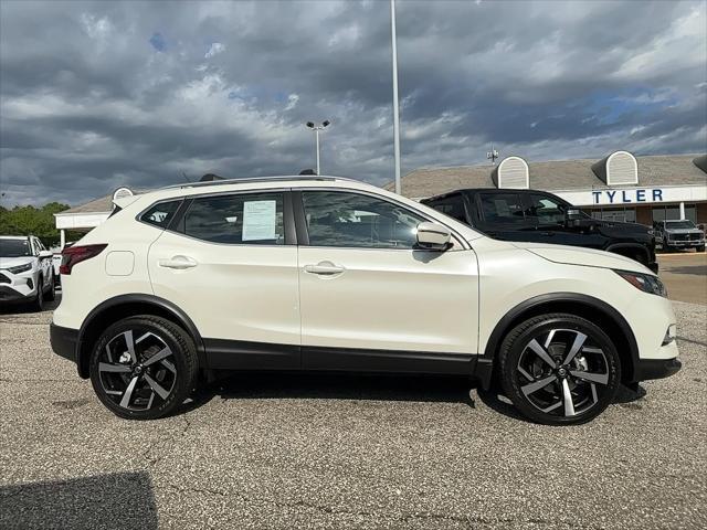 used 2022 Nissan Rogue Sport car, priced at $24,995