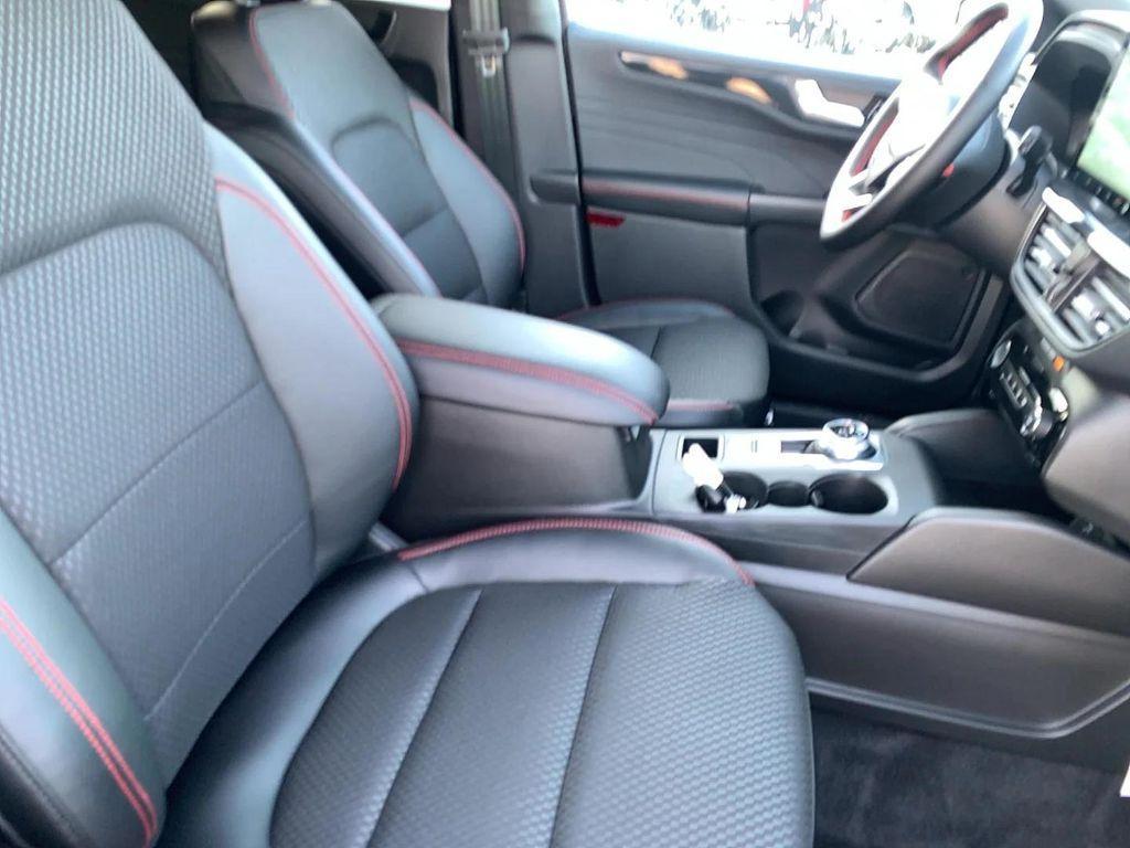 new 2025 Ford Escape car, priced at $31,436