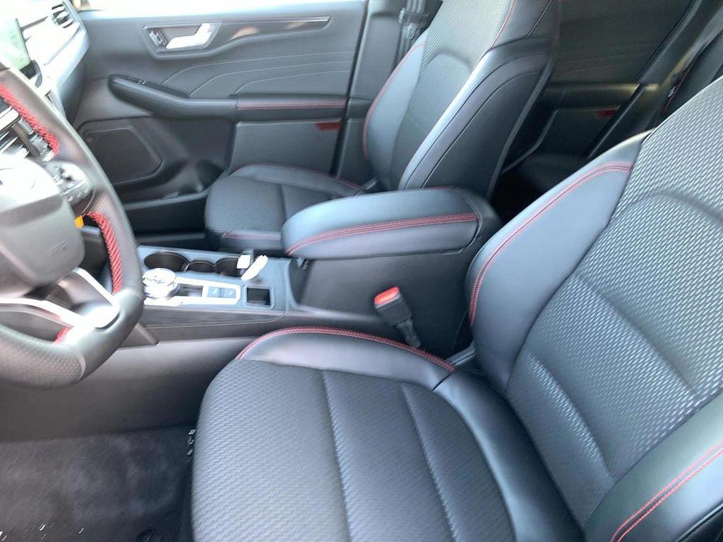 new 2025 Ford Escape car, priced at $31,436