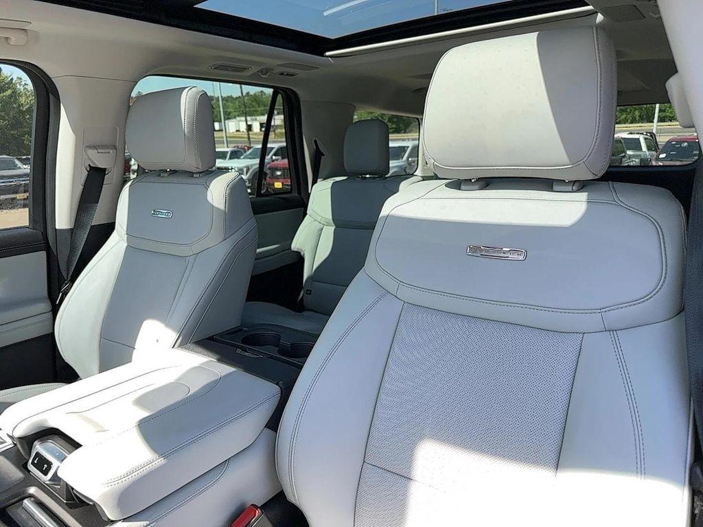new 2025 Ford Expedition car, priced at $77,817