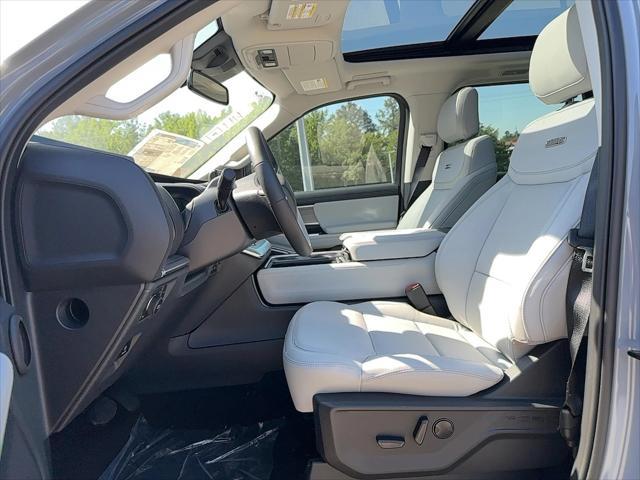 new 2025 Ford Expedition car, priced at $80,975