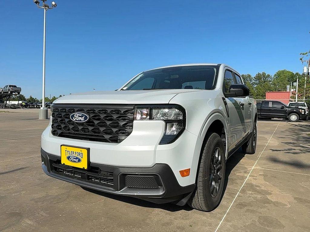 new 2025 Ford Maverick car, priced at $33,236