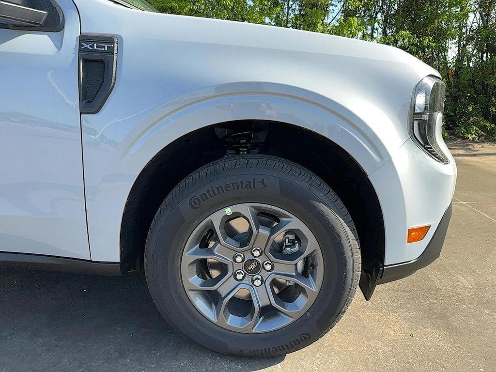 new 2025 Ford Maverick car, priced at $33,236