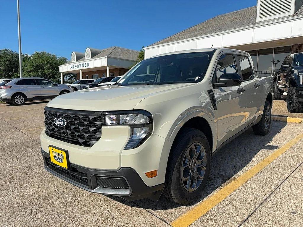 new 2025 Ford Maverick car, priced at $33,236