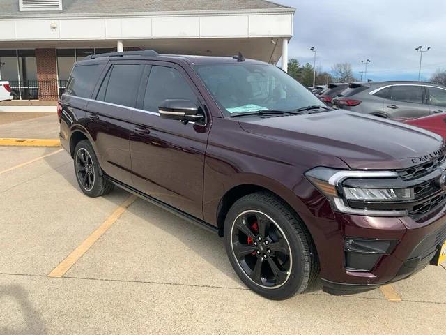 new 2024 Ford Expedition car, priced at $76,205