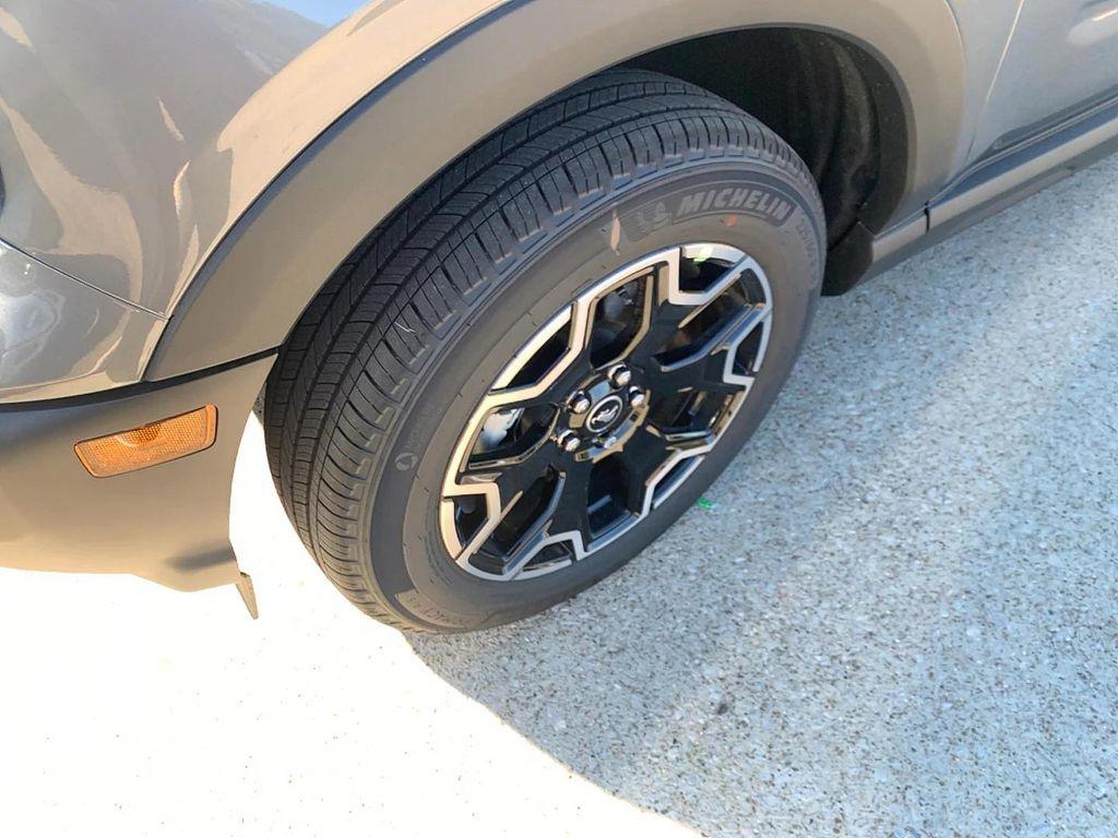 new 2025 Ford Bronco Sport car, priced at $35,792