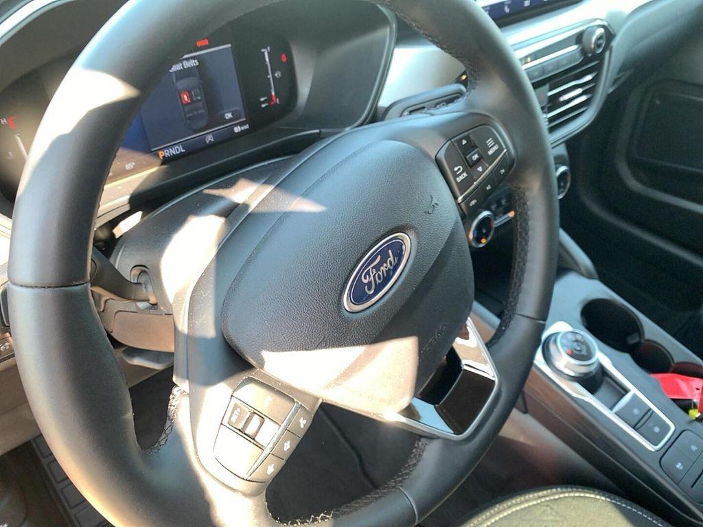 used 2024 Ford Escape car, priced at $26,995