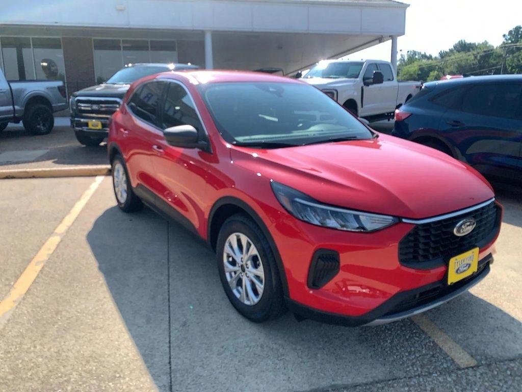 used 2024 Ford Escape car, priced at $26,995
