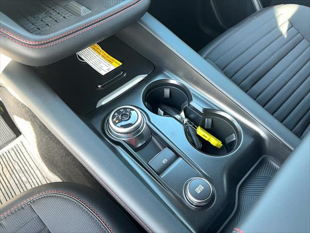 new 2025 Ford Explorer car, priced at $45,872