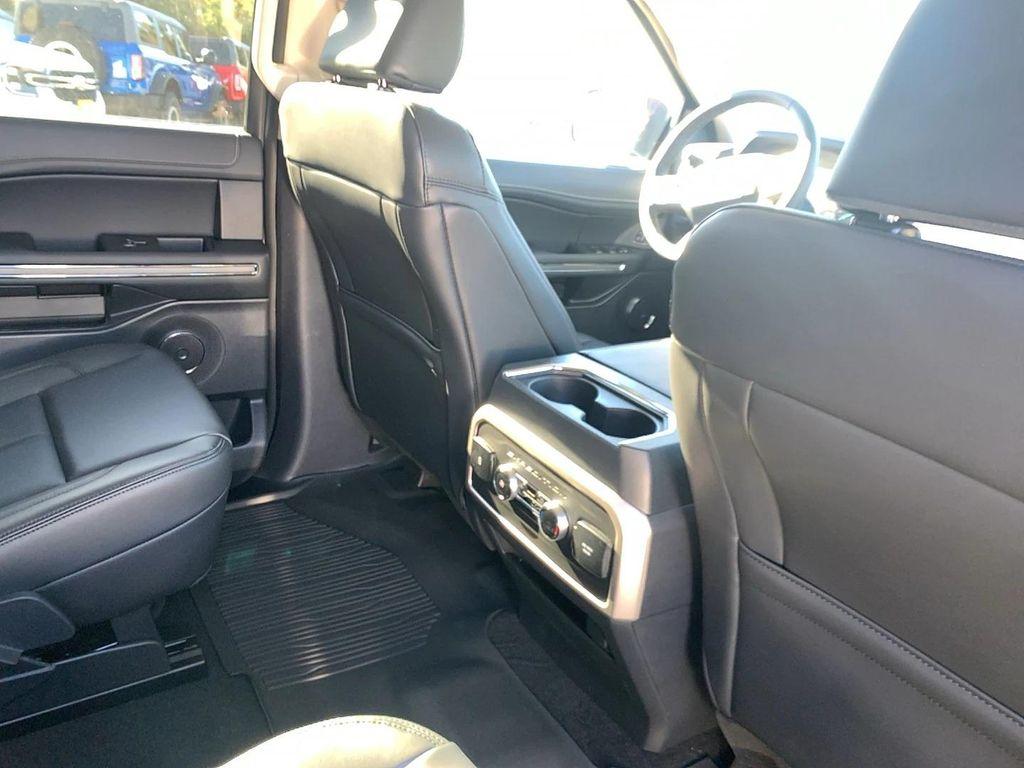 new 2024 Ford Expedition car, priced at $60,130