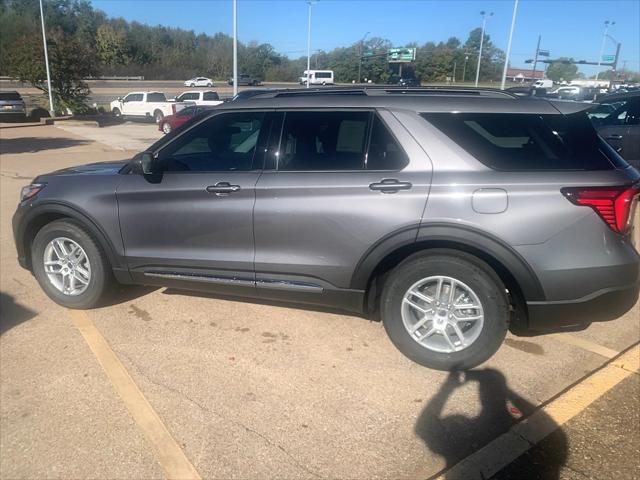 new 2025 Ford Explorer car, priced at $41,985