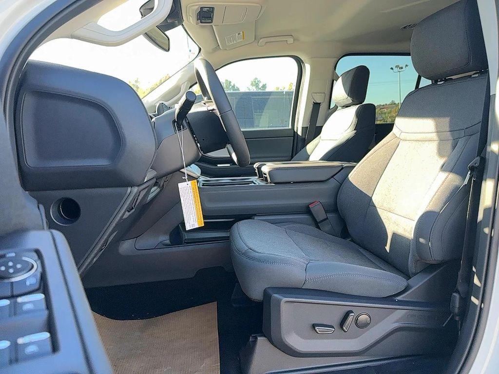new 2025 Ford Expedition car, priced at $63,171