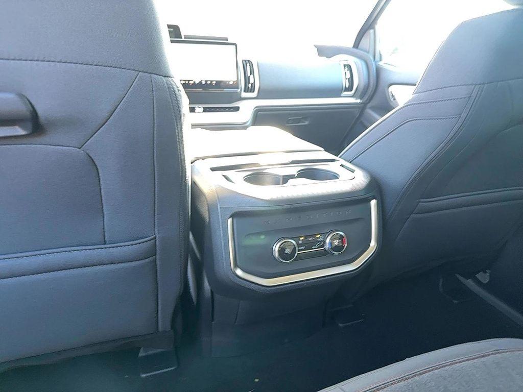 new 2025 Ford Expedition car, priced at $63,171