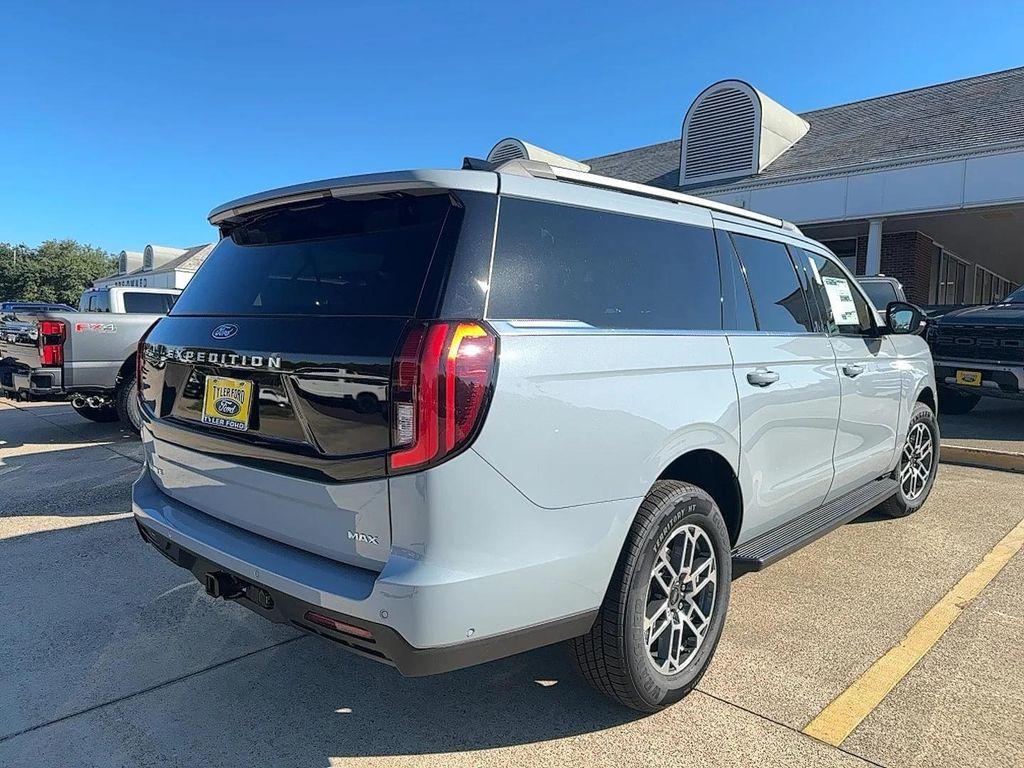new 2025 Ford Expedition Max car, priced at $70,791