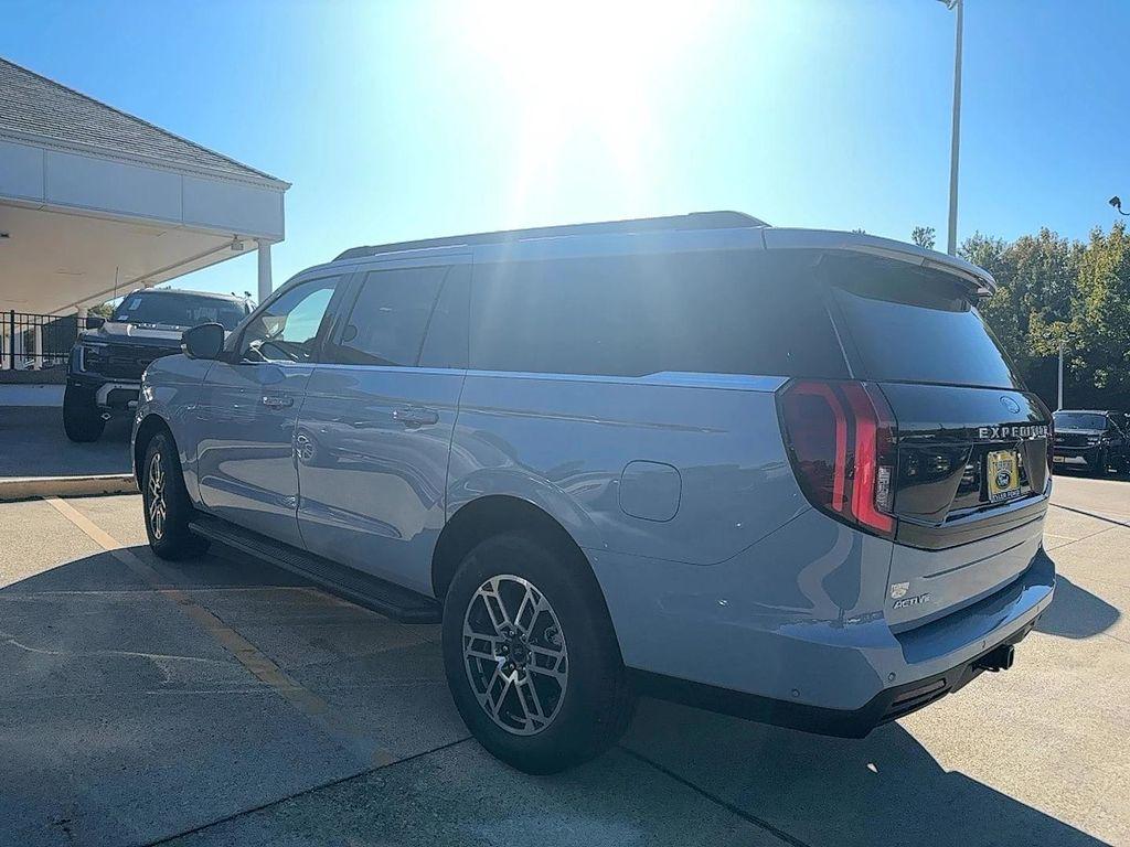 new 2025 Ford Expedition Max car, priced at $70,791
