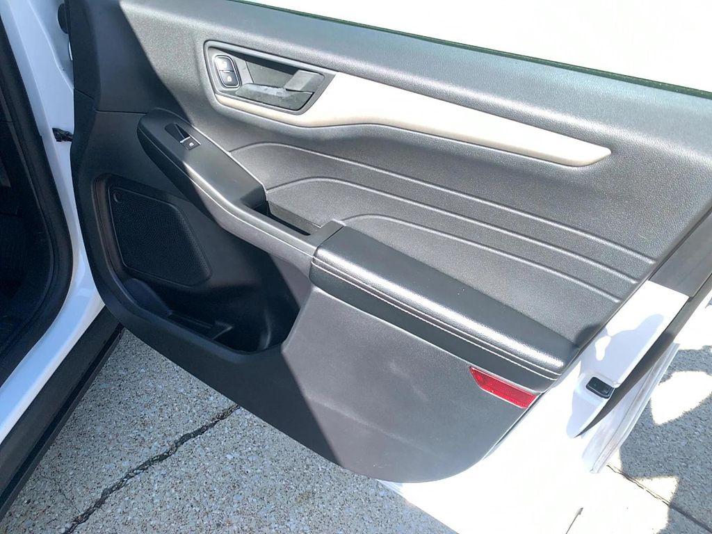 used 2022 Ford Escape car, priced at $24,995