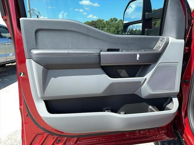 new 2025 Ford F-250 car, priced at $62,365