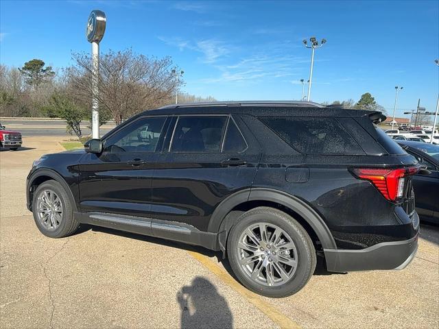 new 2025 Ford Explorer car, priced at $49,702
