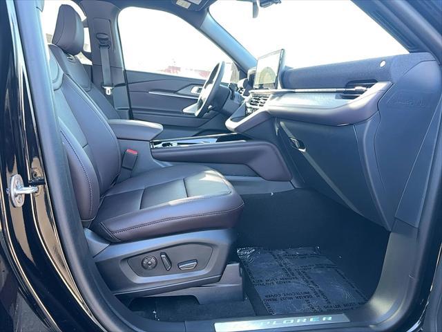 new 2025 Ford Explorer car, priced at $49,702