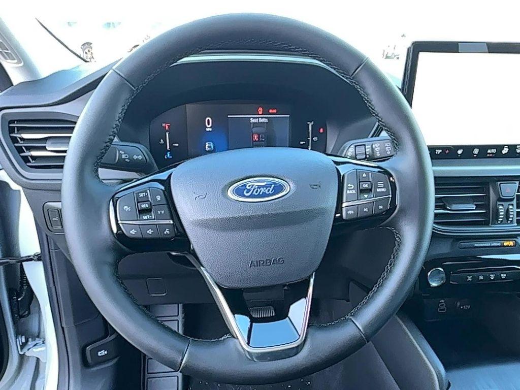 new 2025 Ford Escape car, priced at $28,696