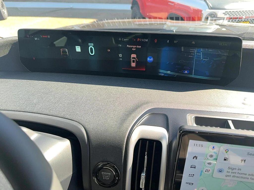 new 2025 Ford Expedition car, priced at $66,186