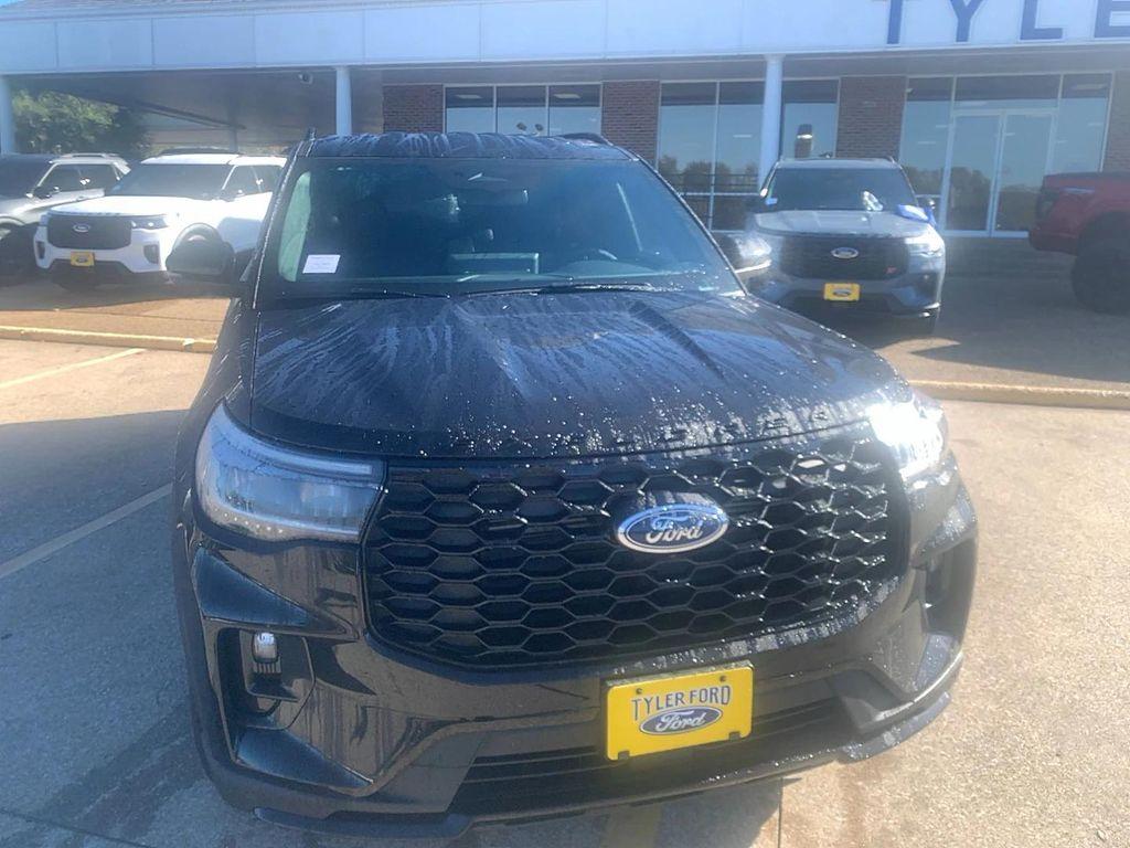new 2025 Ford Explorer car, priced at $46,411