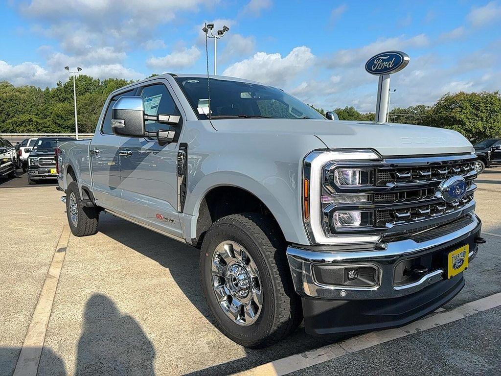 new 2025 Ford F-250 car, priced at $84,721