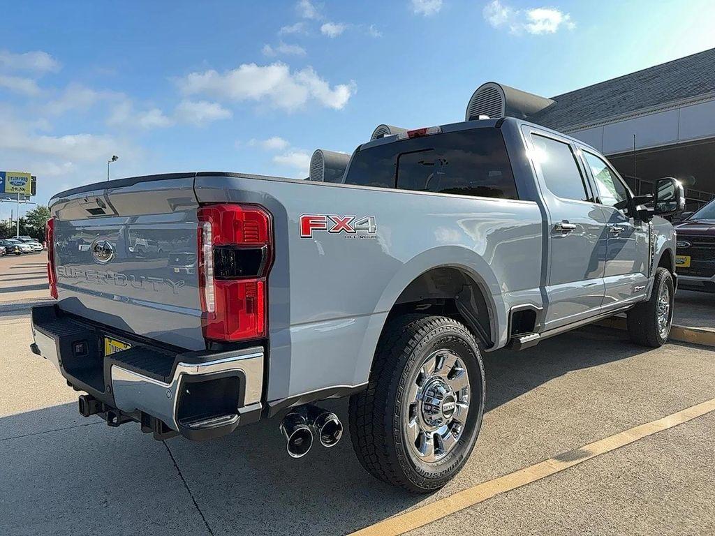 new 2025 Ford F-250 car, priced at $84,721