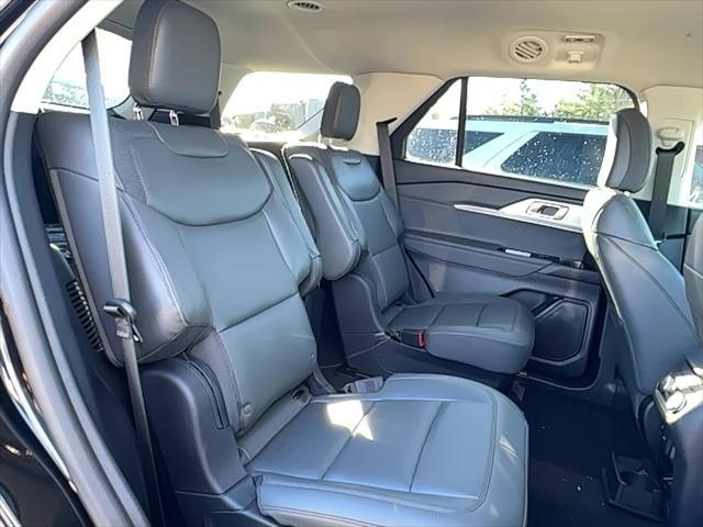 new 2025 Ford Explorer car, priced at $41,620