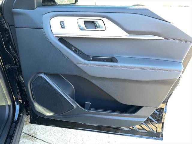 new 2025 Ford Explorer car, priced at $41,620