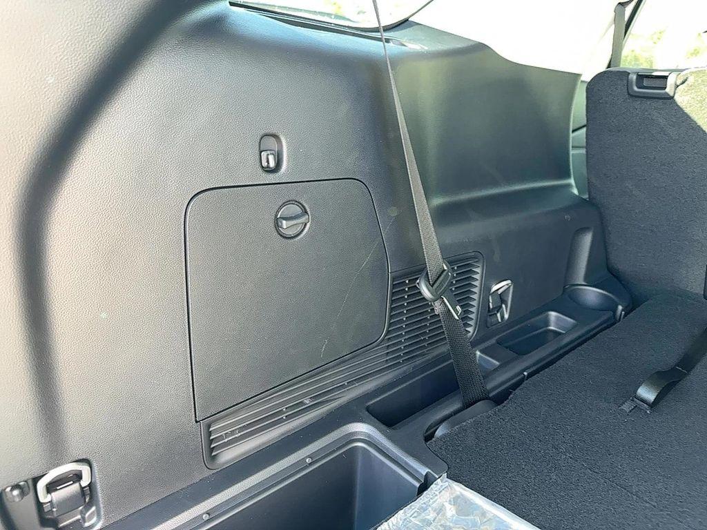 new 2025 Ford Explorer car, priced at $41,620
