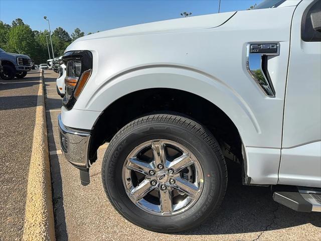 new 2025 Ford F-150 car, priced at $53,041