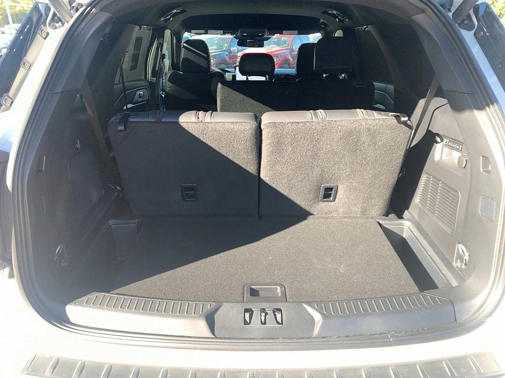 new 2025 Ford Explorer car, priced at $45,962