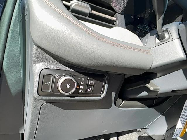 new 2025 Ford Explorer car, priced at $42,064