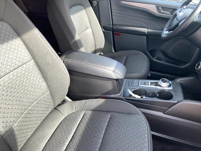 new 2025 Ford Escape car, priced at $29,848