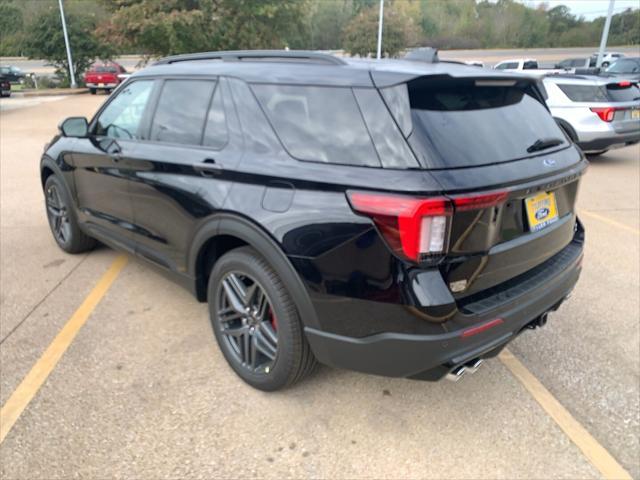 new 2025 Ford Explorer car, priced at $54,152