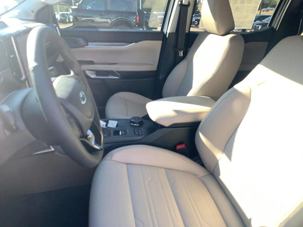 new 2025 Ford Ranger car, priced at $43,373