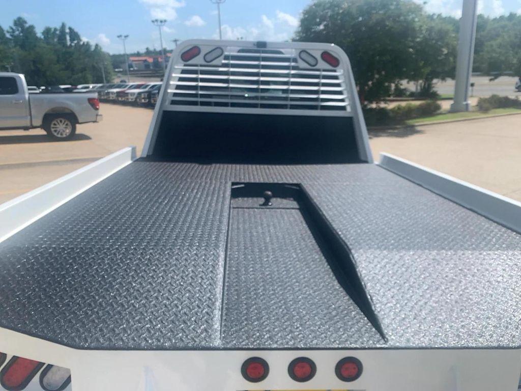 new 2025 Ford F-450 car, priced at $109,995